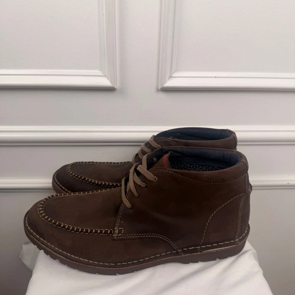 Clarks Vargo Apron Dark Brown Leather Chukka Moc Toe Boots Mens 12 M